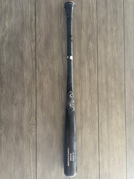 2022 Louisville Slugger Genuine Wood Training Bat 29 oz 32" (Used)