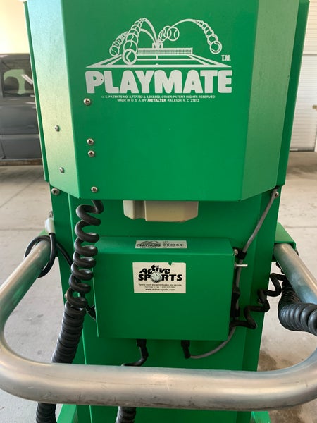 (Used) 2015 Playmate grand slam tennis ball machine with lift