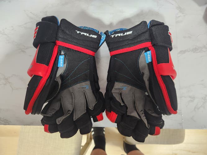 True XC9 Gloves 15" (Used)
