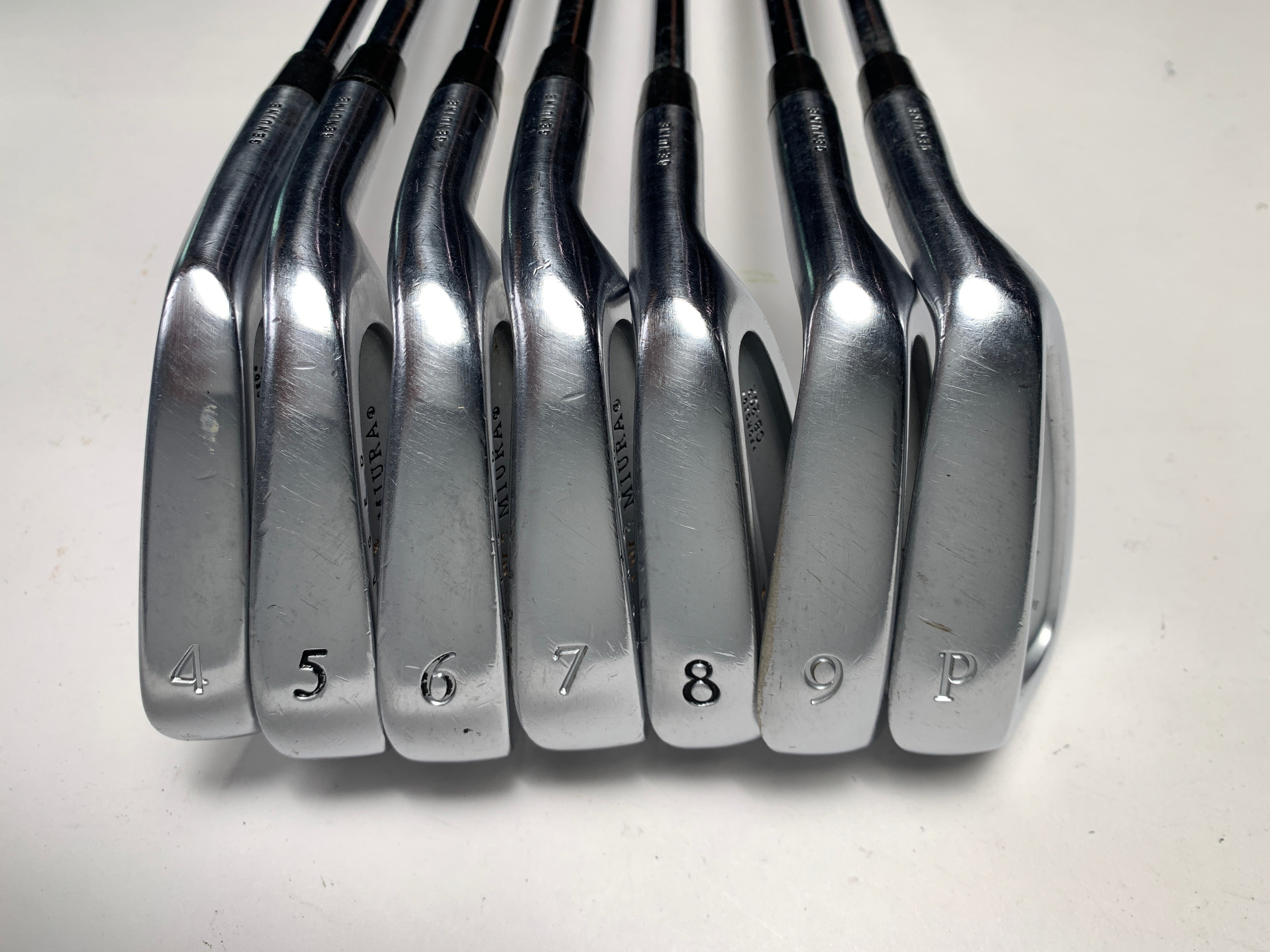 Miura Straight Neck CB-202 Iron Set 4-PW KBS Tour Regular Steel