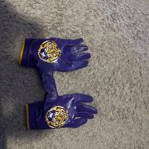 LSU Purple XL Adult Nike Superbad Gloves (Used)