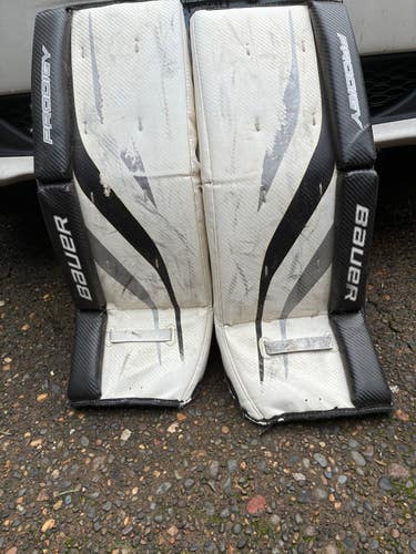 26" Bauer Prodigy Goalie Leg Pads (Used)