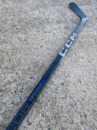 CCM Trigger 9 Pro Stock Hockey Stick Grip 75 Flex P90 Left 8735