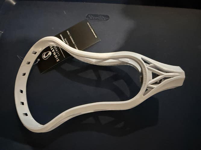 Signature Contract Head (New)