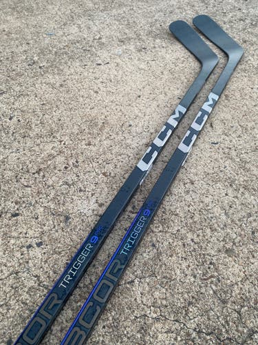 2 Pack CCM Trigger 9 PRO Pro Stock Hockey Stick Grip 85 Flex P29M Left 6359
