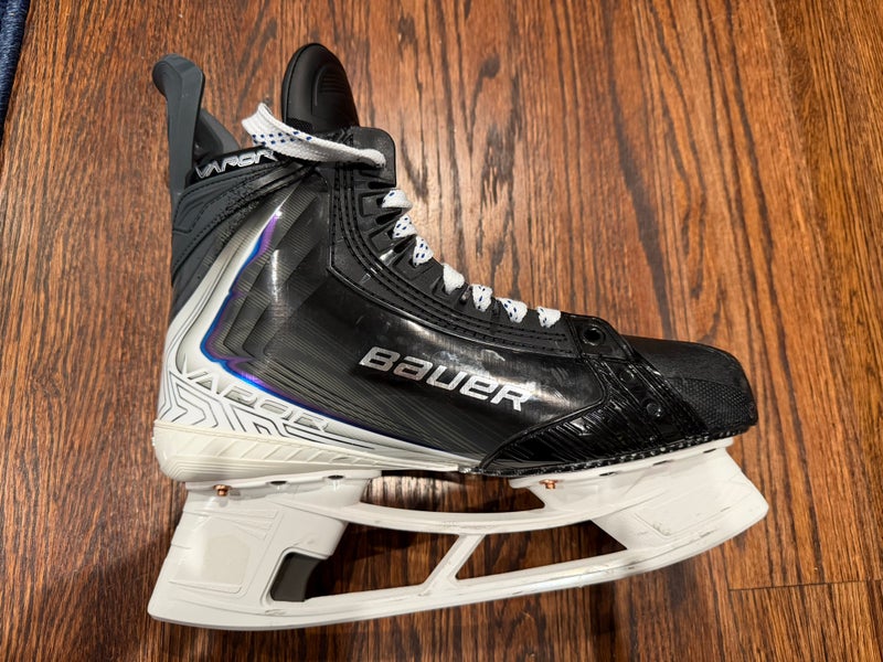 Custom Flylite Bauer Vapor Flylite Custom Skates | SidelineSwap | Buy and Sell on ...