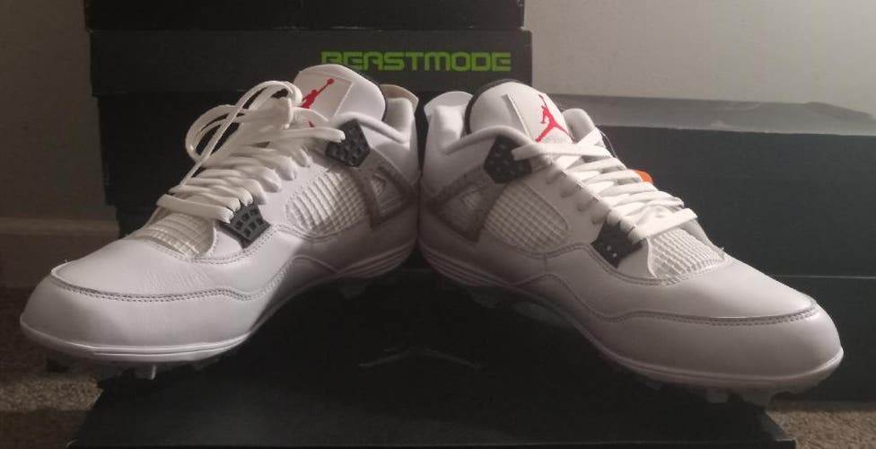 Men's Size M 12.0 (W 13.0) Air Jordan Molded Cleats (New)