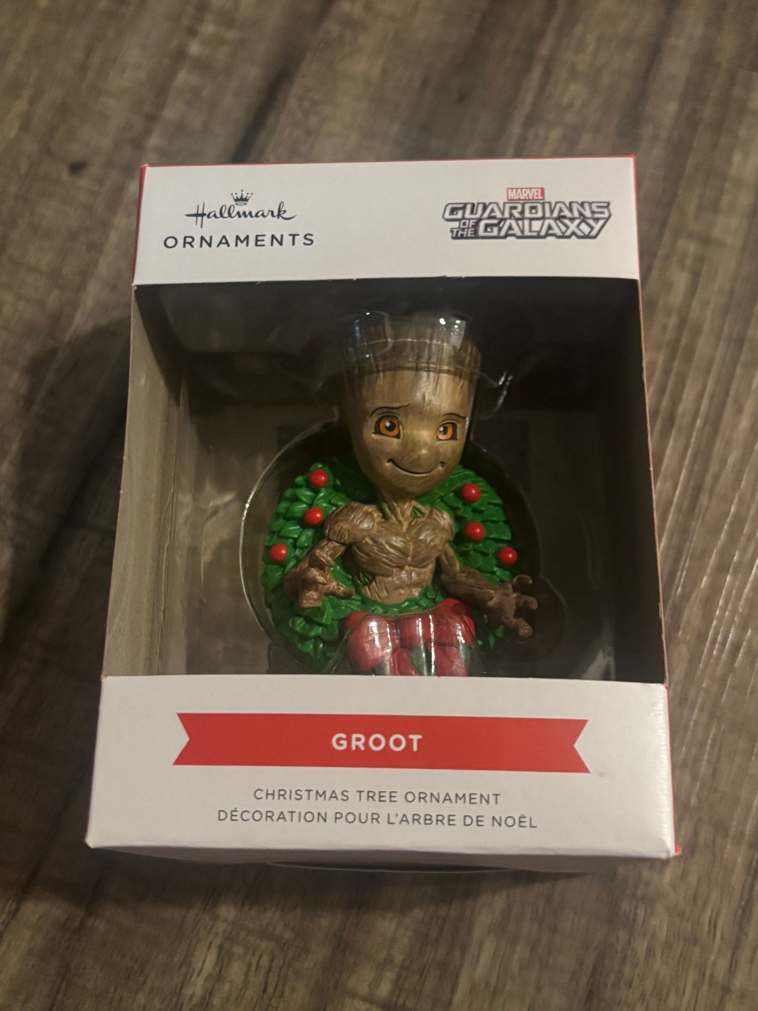 Marvel Guardians of the Galaxy Groot and Cosmo Ornament - Keepsake 