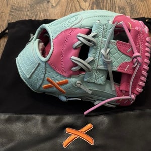 2025 RH Infield Softball Glove 11.75" (New)