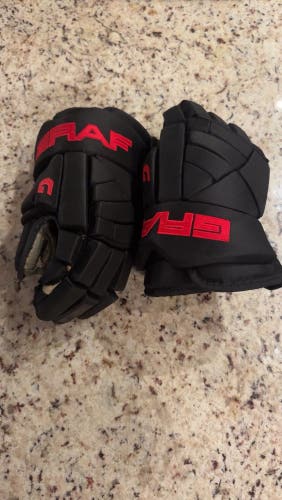 Graf Gloves 14" (Used)