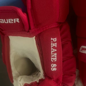 Patrick Kane  Detroit Red Wings 2023-24 Senior Bauer Pro Series Gloves 14" Pro Stock