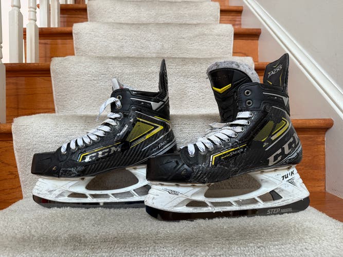 CCM Super Tacks AS3 Pro Hockey Skates Regular Width 11 (Used)