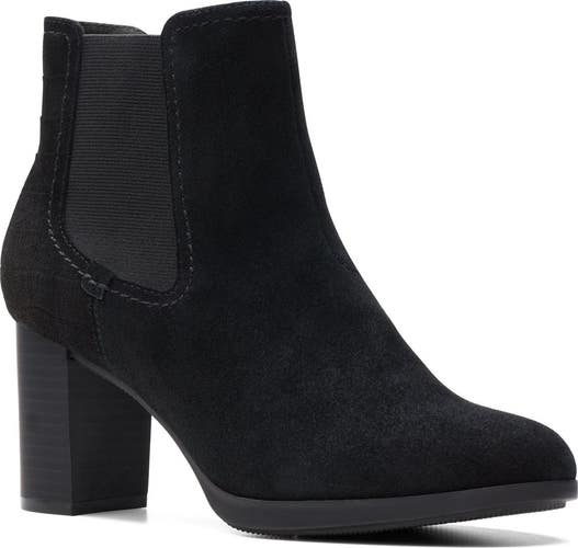 Clarks Bayla Rose Boots Women's 6 Black Suede Block Heel Chelsea Bootie LION356
