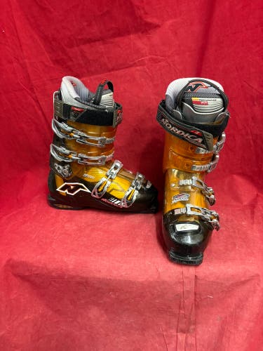 Ski Boots: Mondo 27 & 27.5 Nordica Ski Boots (Used)