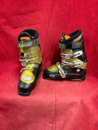 Ski Boots: Mondo 27 & 27.5 Salomon Ski Boots (Used)