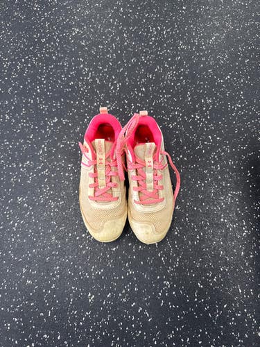 Used Under Armour GLYDE BB/SB Cleats Pink Junior 01.5 11849-S000035694