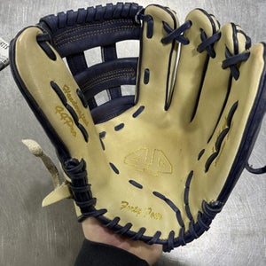 Used 44 PRO 44 PRO SIGNATURE SERIES BB/SB Glove RH Throw Navy Blue 11 3/4" 11605-S000212181