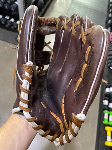 Used Marucci KREWE BB/SB Glove RH Throw Brown 11 1/4" 11605-S000211015