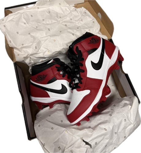 Men's Size M 8.5 (W 9.5) Nike Alpha Menace Pro 2 (New)