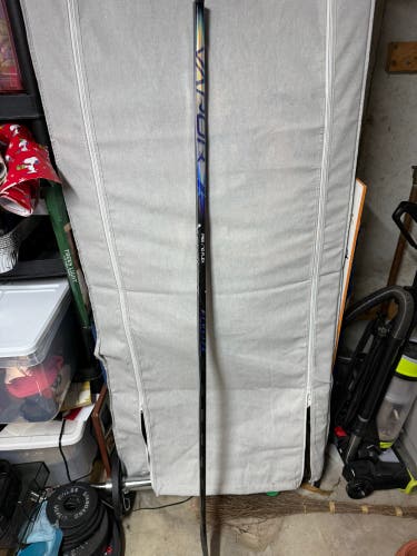 Senior Bauer Vapor FlyLite Left Hand Hockey Stick P92 70 Flex (New)