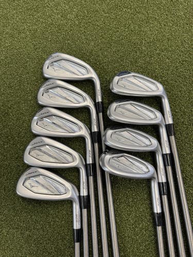 Mizuno Golf JPX 925 HOT METAL Iron Set 4-PW,GW Reg Aerotech Steelfiber I95cw