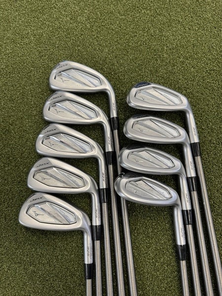 Mizuno Golf JPX 925 HOT METAL Iron Set 4-PW,GW Reg Aerotech Steelfiber I95cw
