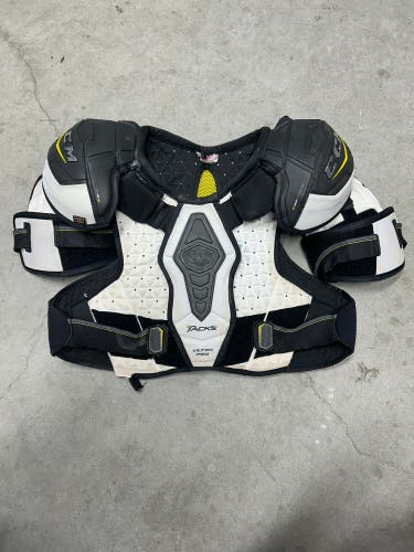 Senior Large CCM Super Tacks Pro Stock Shoulder Pads (Used)