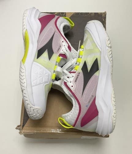 Diadora Blushield Fly 4 + Womens AG Size 6 White/Black/Vivacious Used Once