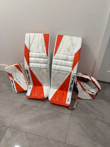 33+2 2025 True Catalyst PX5 Goalie Full Set