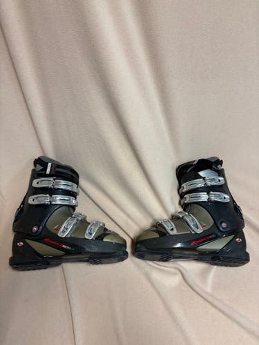 Mondo 28 & 28.5 Men's Nordica All Mountain F9.2 Ski Boots (Used)