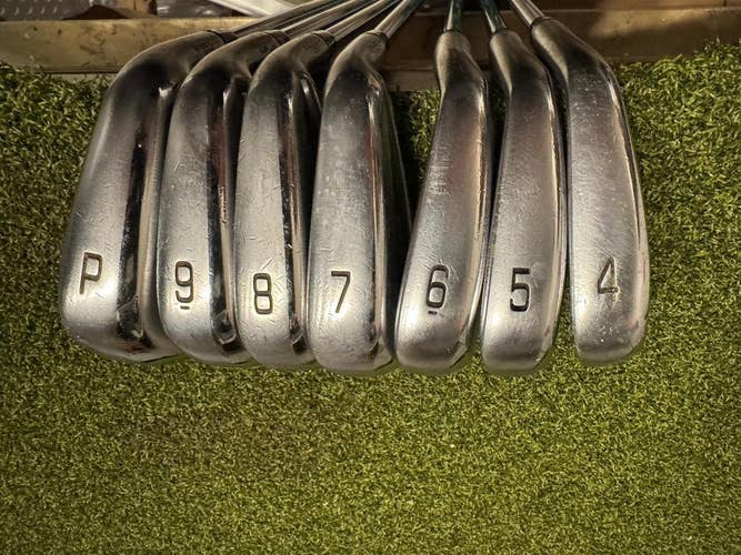 Mizuno JPX 921 Forged 4-PW Iron Set, Project X 6.5 X-Stiff Flex, RH