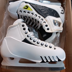 Graf G50 IX goal Hockey Skates Regular Width 8.5 (New)