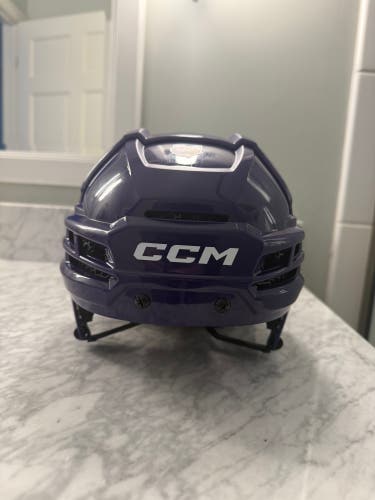 Large CCM Tacks 720 Helmet (Used)