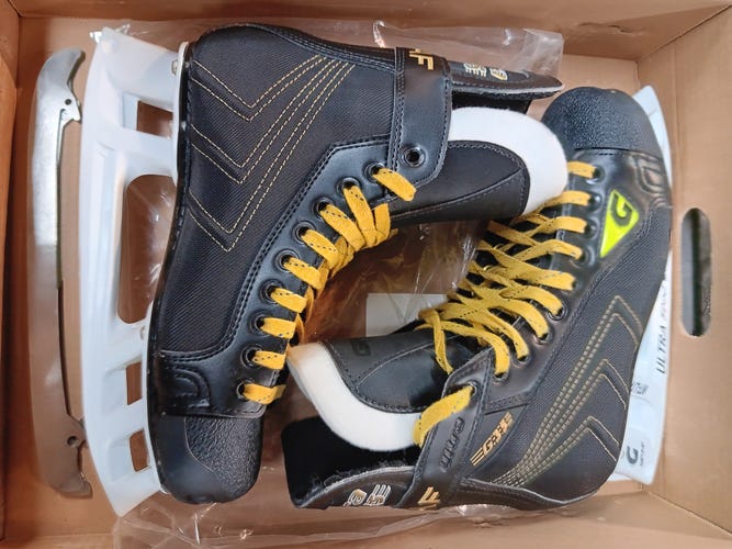Graf G35 X ultra Hockey Skates Regular Width 7 (New)