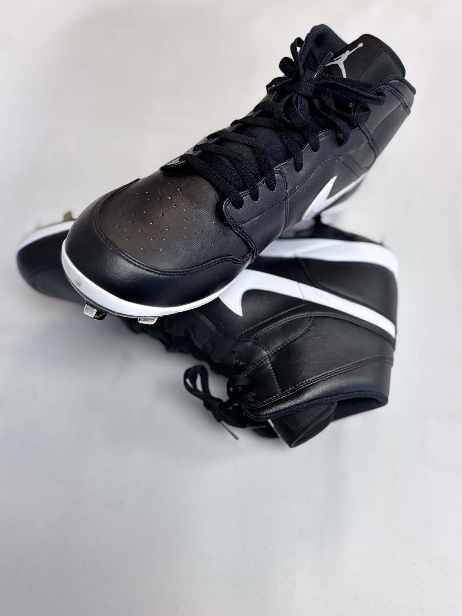 jordan men's 1 retro mid metal baseball cleats