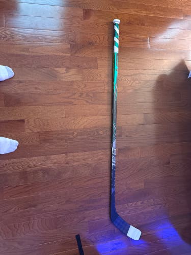 Senior Bauer Vapor FlyLite Left Hand Hockey Stick P92M 82 Flex Pro Stock (Used)