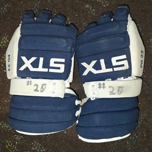 Vintage STX PG 22 Lacrosse Gloves (Used) "Powell"