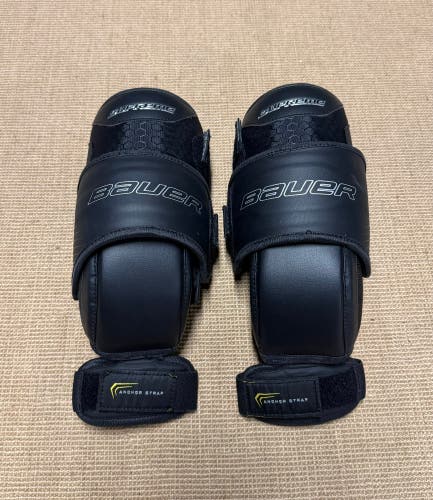 Bauer Supreme Goalie Knee Pads Intermediate Used