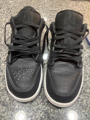 Black Men's Size M 8.0 (W 9.0) Adult Air Jordan 1 Low Shoes (Used)