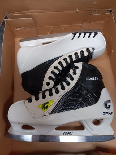 Graf 550 Supra Goaler Hockey Skates Regular Width 8.5 (New)