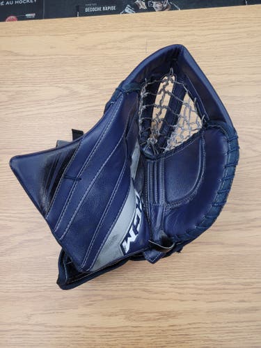 CCM EFlex 5 Regular Glove Pro Stock (Used)