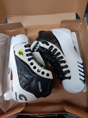 Graf 550 Supra Goaler Hockey Skates Regular Width Size 3.5 (New)