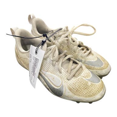 Used Nike LAX Cleats Boys White Junior 04 11375-S000372233