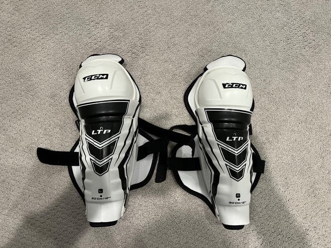 Junior CCM LTP 12" Shin Pads (Used)