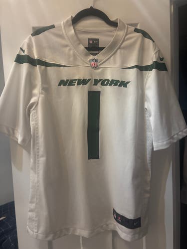 Ahmed “Sauce” Gardner Jersey