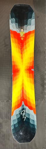 Men's Lib Tech T. Rice Golden Orca Snowboard All Mountain Without Bindings 161 cm (Used)