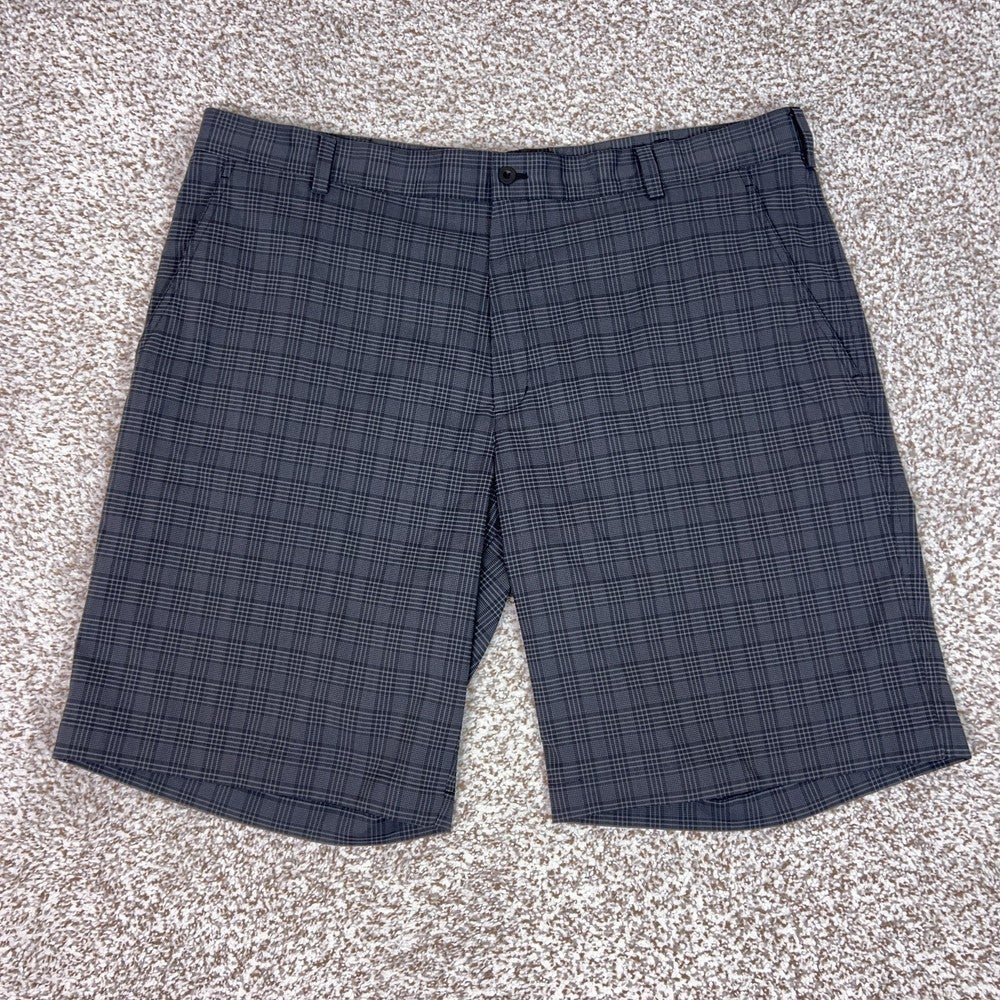 nike golf shorts 40