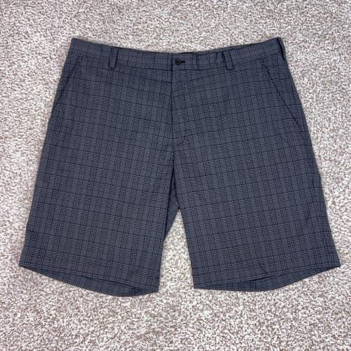 Nike Golf Shorts Mens 40 Gray Plaid Dri-FIT Performance Golf Casual Comfort Logo