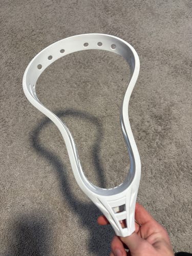 Lax RoomUnstrung Head (New)