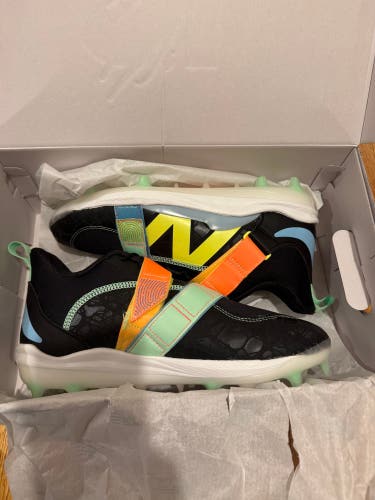 Black Men's Size M 10.0 (W 11.0) Adult New Balance CompV2 Molded Cleats (New)